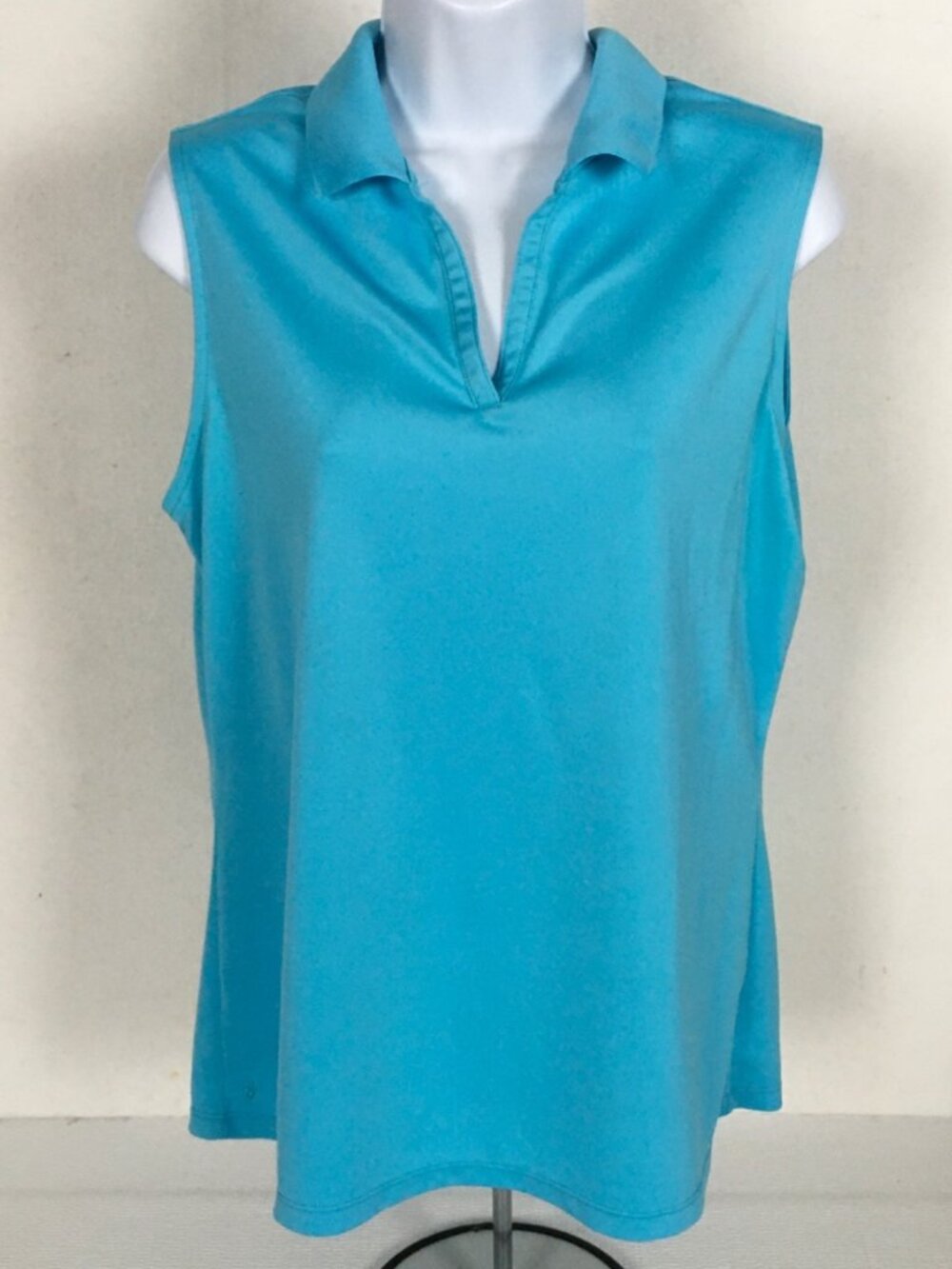 Lopez Sleeveless Top Size L Blue V Neck Collared Delux Dri Women
